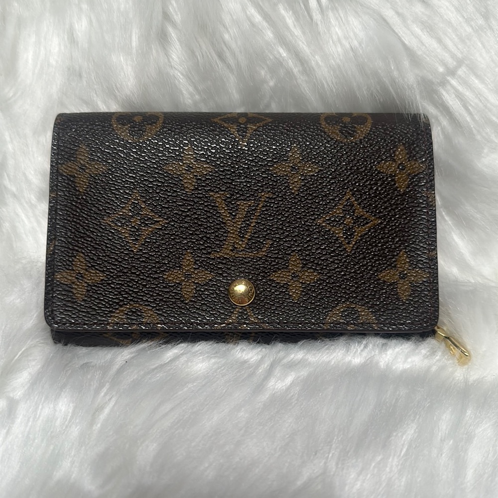 💯 Authentic Louis Vuitton Vintage Porte Monnaie Tressor Wallet